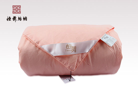 蚕丝被，蚕丝被批发，蚕丝被定制，蚕丝被厂家批发，桑蚕丝被，蚕丝被生产厂家，蚕丝被厂家，批发桑蚕丝被，桑蚕丝被生产厂家，手工蚕丝被批发，蚕丝被定做。