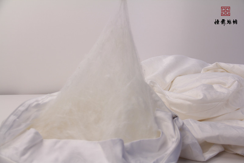 蚕丝被批发，蚕丝被定制，蚕丝被厂家批发，桑蚕丝被，蚕丝被生产厂家，蚕丝被厂家，批发桑蚕丝被，桑蚕丝被生产厂家，手工蚕丝被批发，蚕丝被定做。