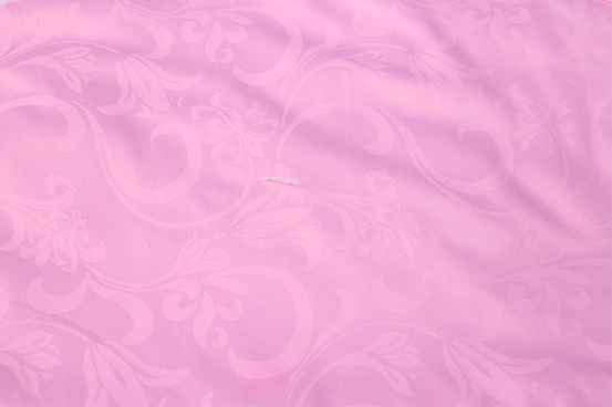 粉红提花蚕丝被