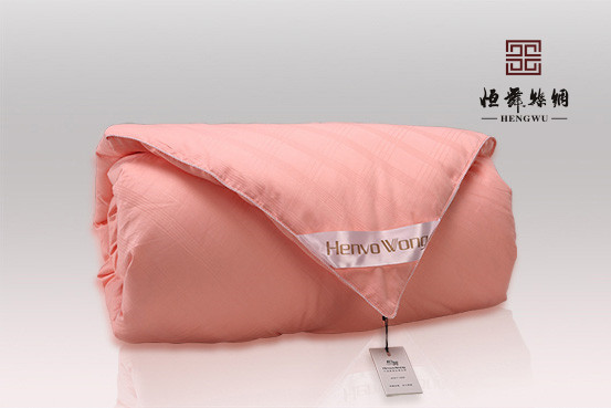 蚕丝被批发,蚕丝被定制,蚕丝被厂家批发,桑蚕丝被,蚕丝被生产厂家,蚕丝被厂家,批发桑蚕丝被,桑蚕丝被生产厂家,手工蚕丝被批发,蚕丝被定做。